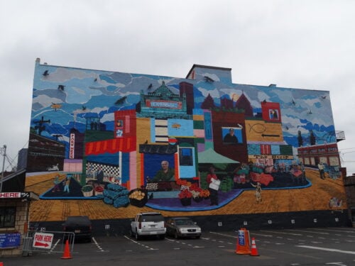 Strip District Neighborhood Guide – Attractions and Dining
