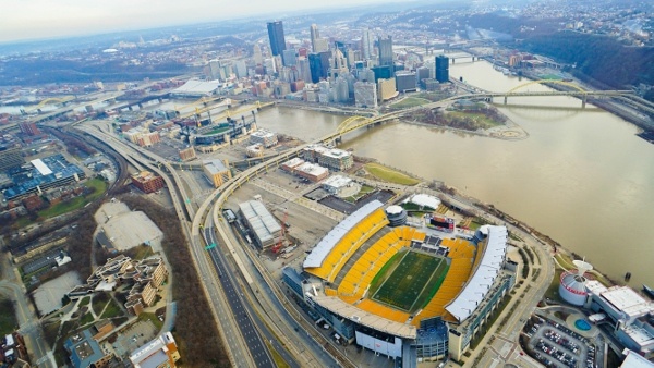 Pittsburgh Helicopter Tour - Flying Over the Burgh With ...