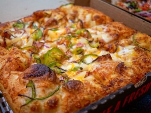 Caliente Pizza and Draft House Review – Go For the Pan Crust