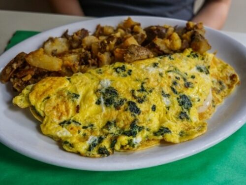 Barb’s Corner Kitchen Review – Massive Breakfasts in Lawrenceville