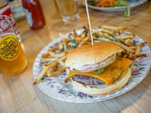 Burgh’ers Review – Novel Takes on Classic Burgers