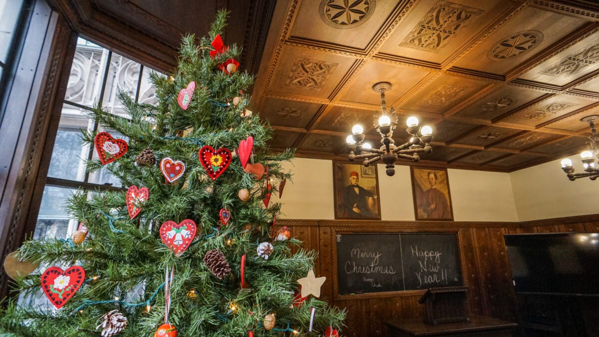 Nationality Rooms in the Holidays Nationality Rooms in the Holidays