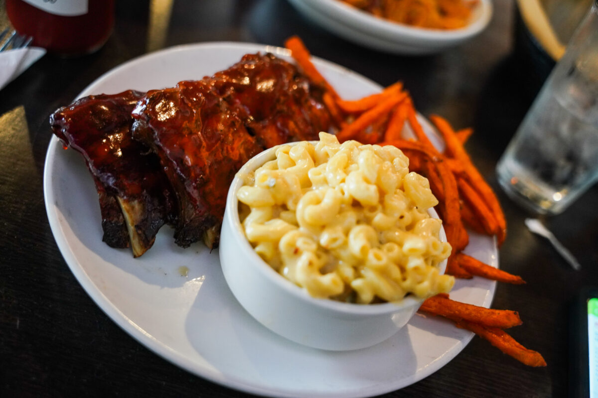 Dee Jay's Barbecue Ribs