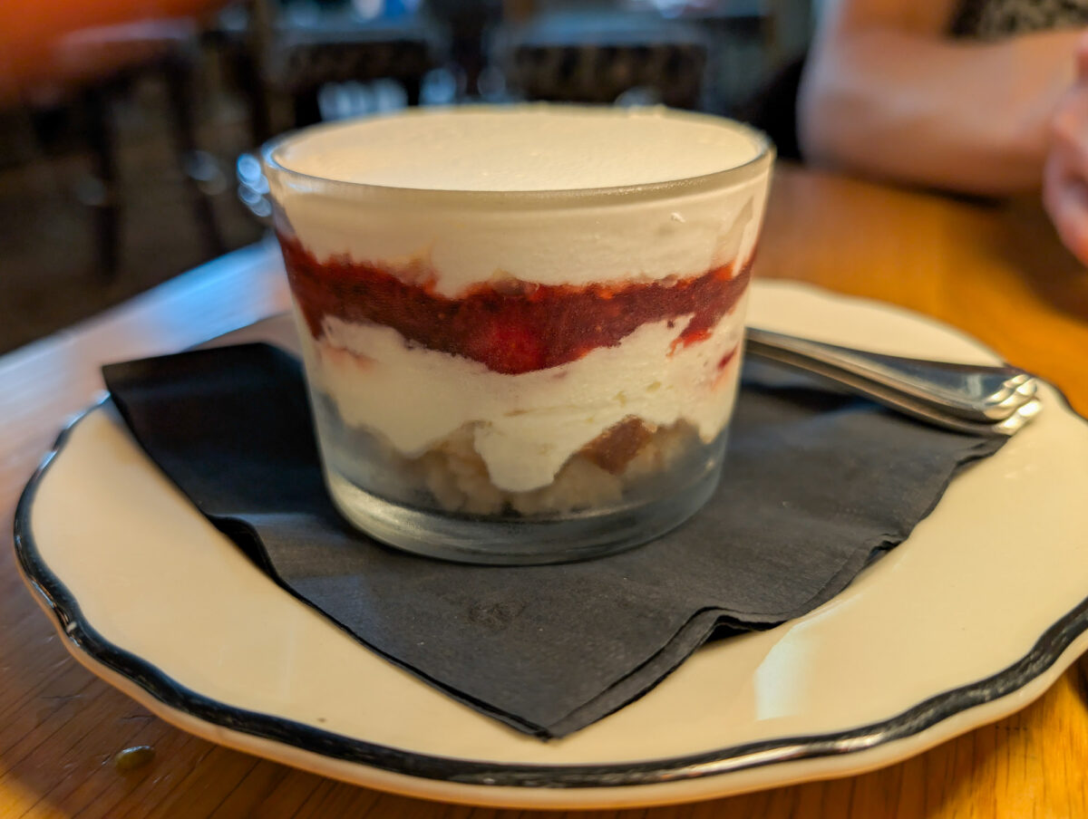Strawberry Trifle