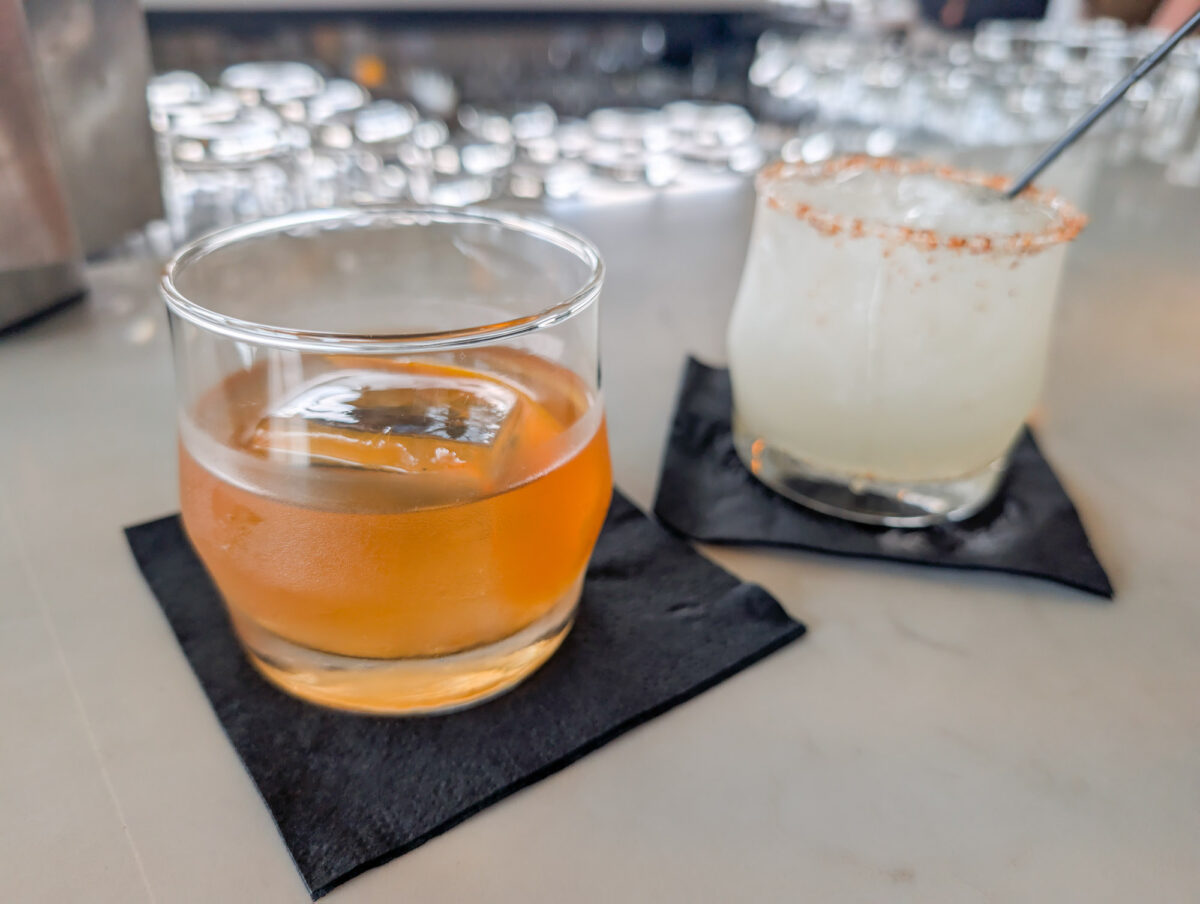 Peach & Oak & Texas Medicine Peach & Oak and Texas Medicine