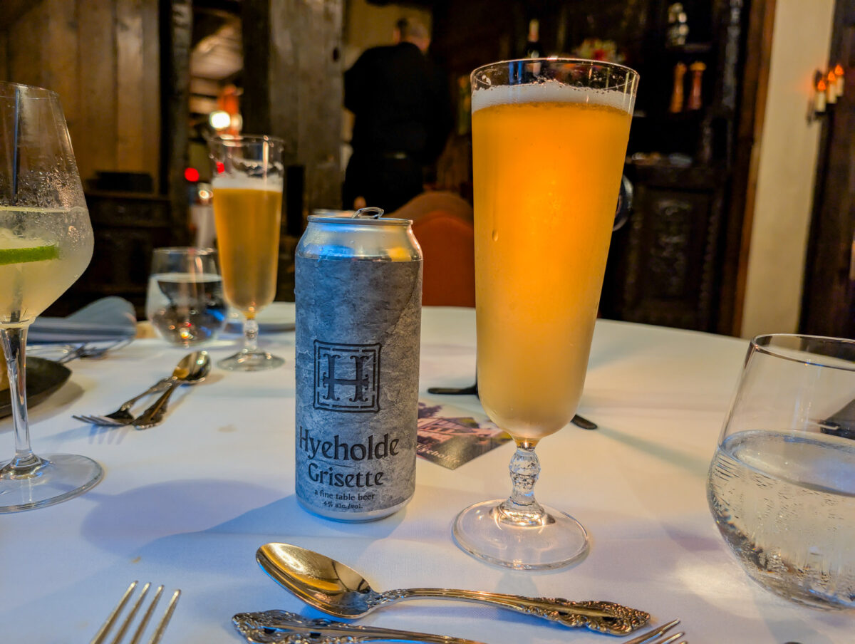 Hyeholde Grisette Hyeholde Grisette