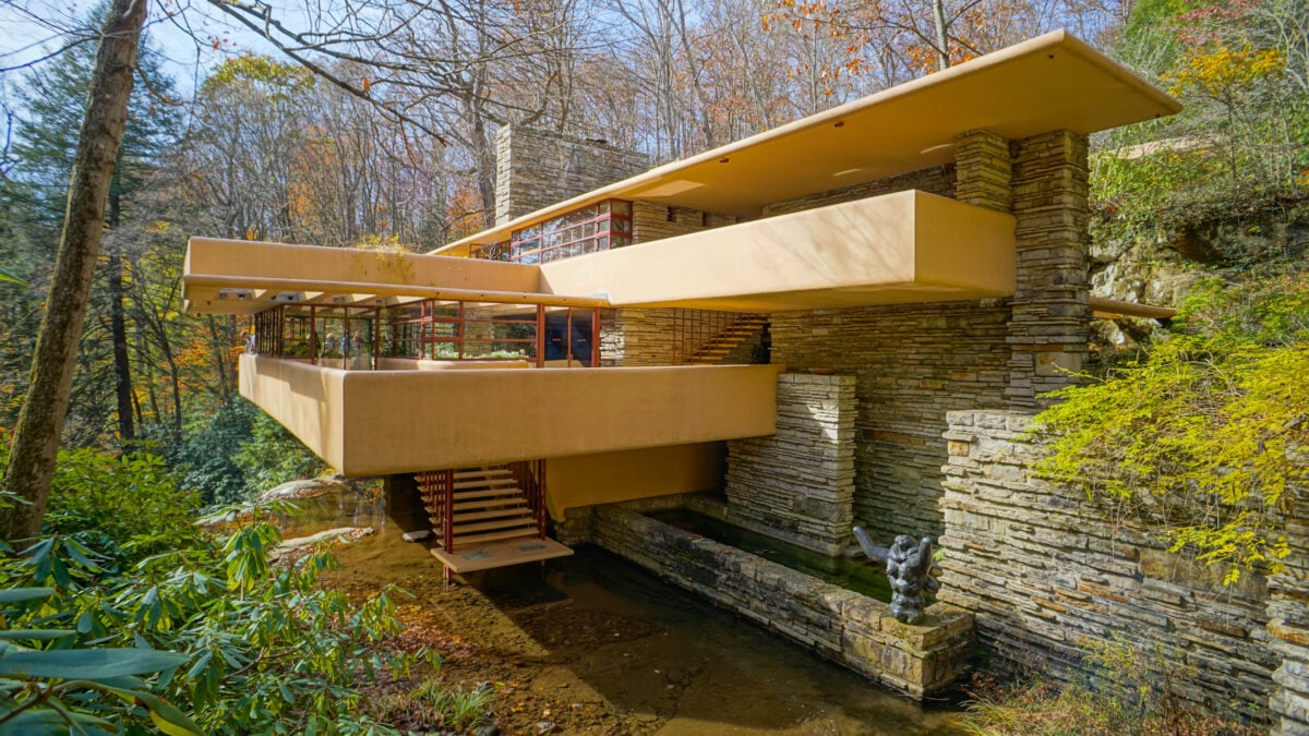 Falling Water Fallingwater