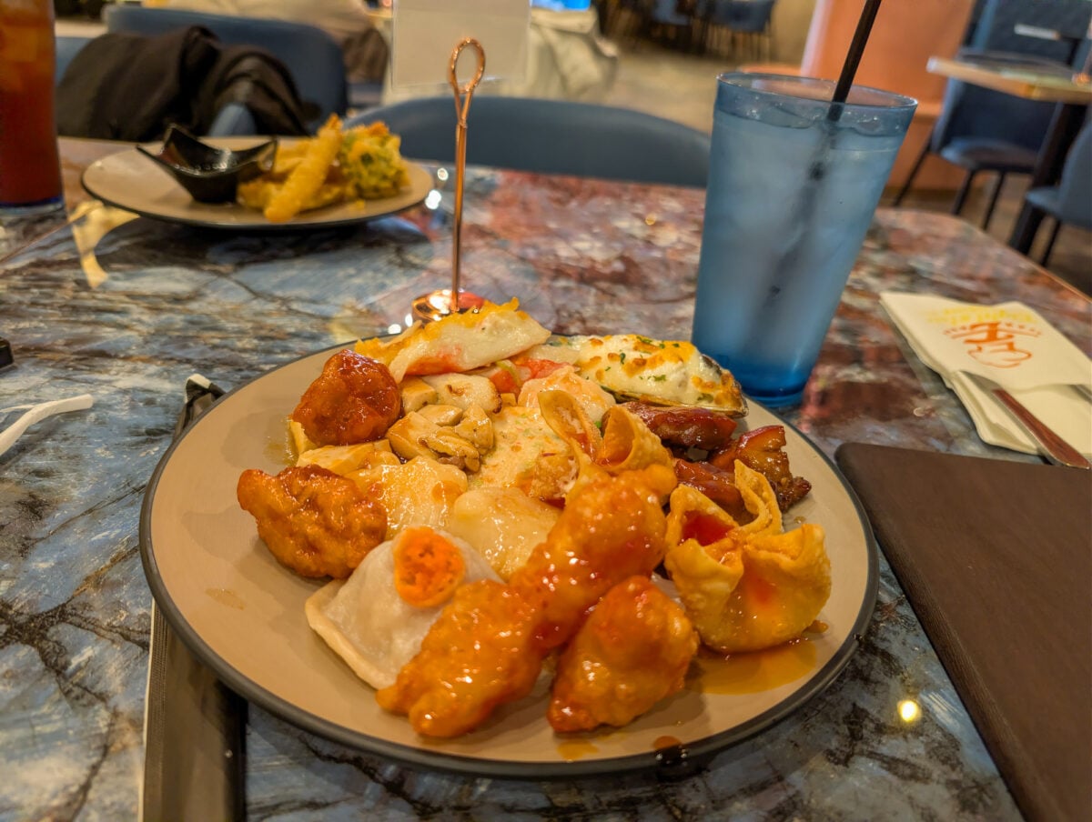 Plate of Chinese Food at 8 Star Cuisine