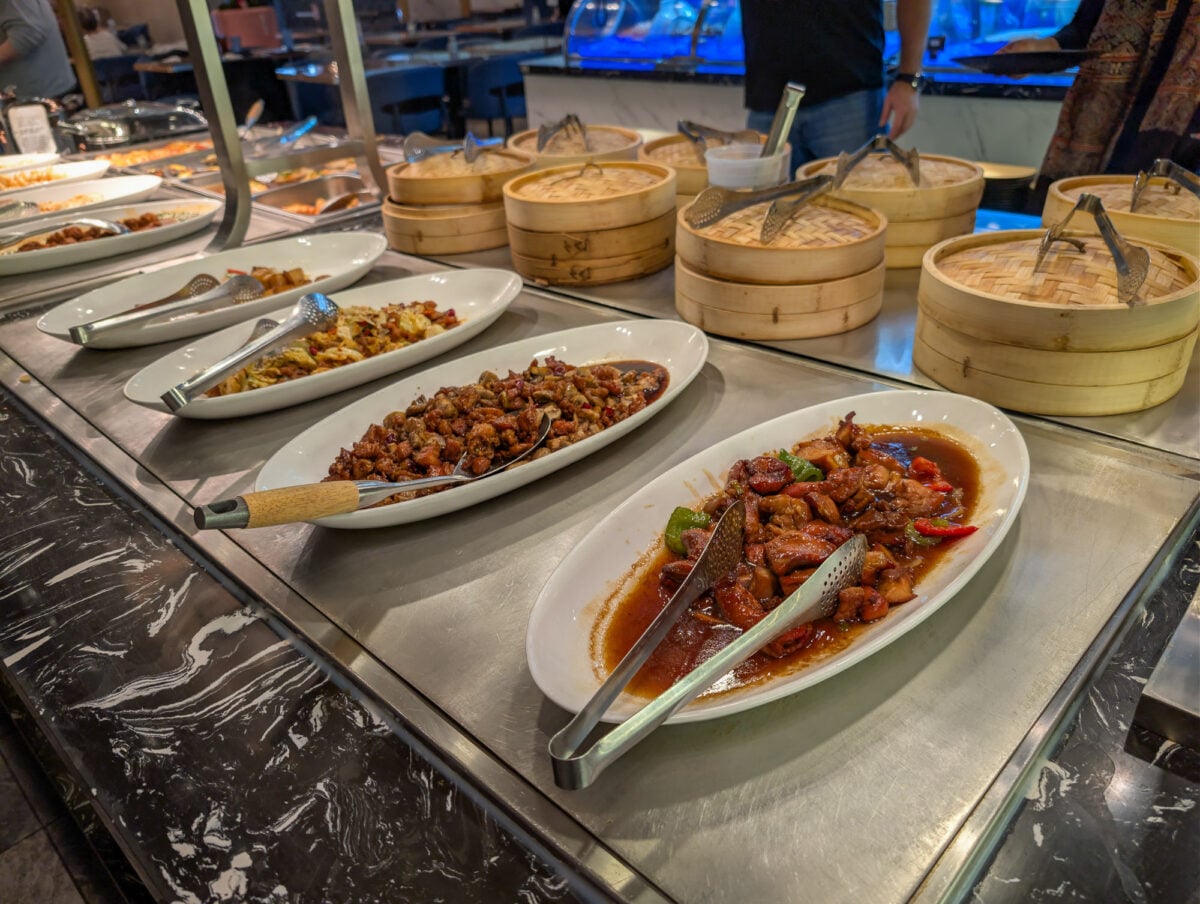 8 Star Cuisine Buffet