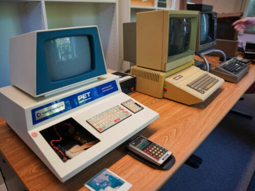 The Bloop Museum Showcases the History of Modern Electronics