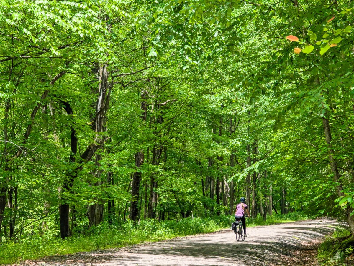 Easy biking on Redbank Valley Trail
