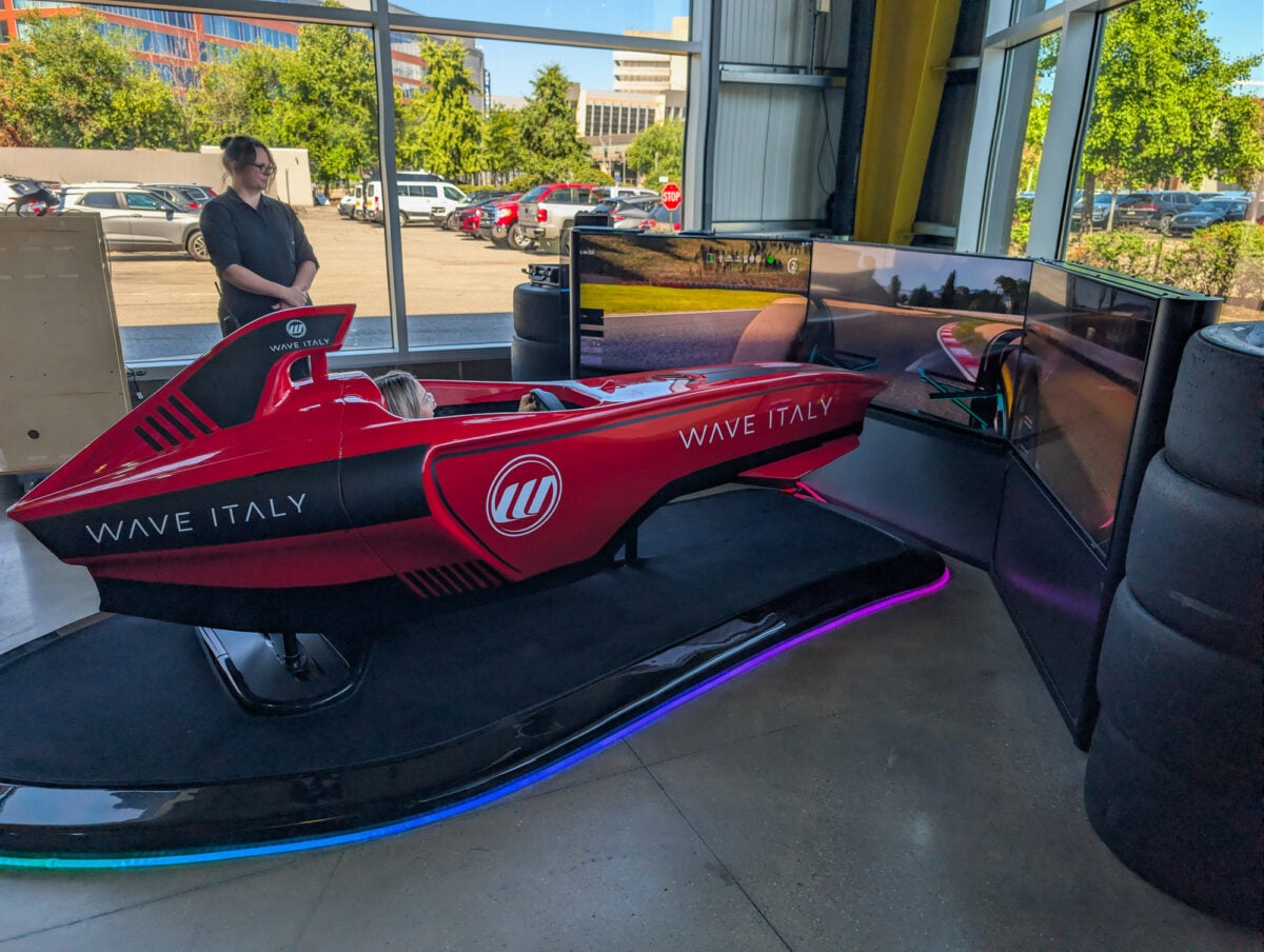 High-End Simulator High-End Simulator