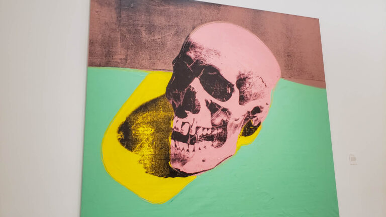 Warhol 2000px 1 768x432